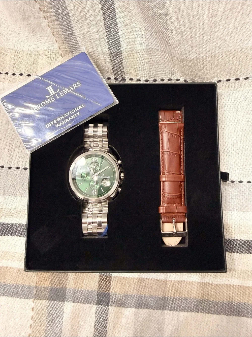 Men’s Stainless Steel Watch with Green Dial and Brown Leather Strap -